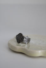 Load image into Gallery viewer, Size 11 Spoon Ring