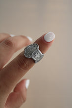 Load image into Gallery viewer, Size 5/5.5 Spoon Ring