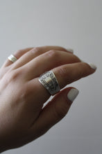 Load image into Gallery viewer, Size 8 Spoon Ring