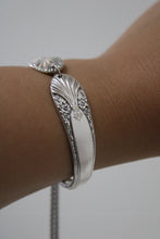 Load image into Gallery viewer, Radiance Spoon Bracelet