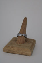 Load image into Gallery viewer, Size 9.5 Spoon Ring
