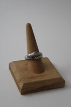 Load image into Gallery viewer, Size 9 Spoon Ring