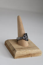 Load image into Gallery viewer, Size 11.5 Spoon Ring