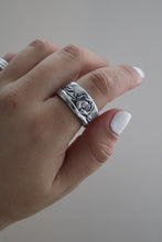 Load image into Gallery viewer, Size 8.5/9 Spoon Ring