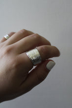 Load image into Gallery viewer, Size 7.5 Spoon Ring