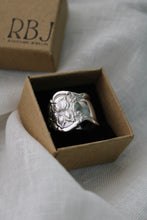 Load image into Gallery viewer, Orange Blossom Spoon Ring