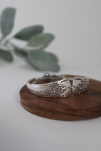 Load image into Gallery viewer, Spoon Bracelet