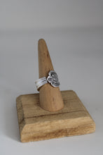 Load image into Gallery viewer, Size 8.5 Spoon Ring