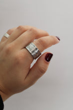Load image into Gallery viewer, Size 9 Spoon Ring