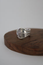 Load image into Gallery viewer, Spoon Ring | Magnolia