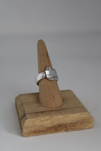 Load image into Gallery viewer, Size 7 Spoon Ring