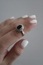 Load image into Gallery viewer, Size 5.5 Onyx Ring