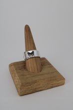 Load image into Gallery viewer, Size 9.5 Spoon Ring