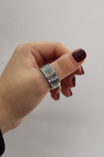 Load image into Gallery viewer, Size 11 Spoon Ring