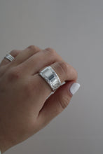 Load image into Gallery viewer, Size 10 Spoon Ring