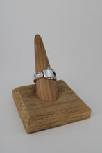 Load image into Gallery viewer, Size 9.5 Spoon Ring