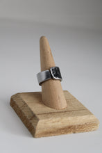 Load image into Gallery viewer, Size 7.5 Spoon Ring