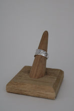 Load image into Gallery viewer, Size 6.5 Spoon Ring