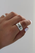 Load image into Gallery viewer, Size 8 Spoon Ring