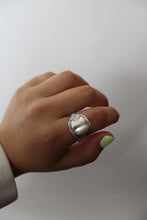 Load image into Gallery viewer, Size 8.5 Spoon Ring