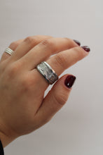 Load image into Gallery viewer, Size 10 Spoon Ring
