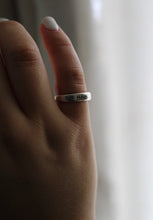 Load image into Gallery viewer, Angel Number Prong Ring