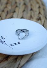 Load image into Gallery viewer, Spoon Ring | Valentine