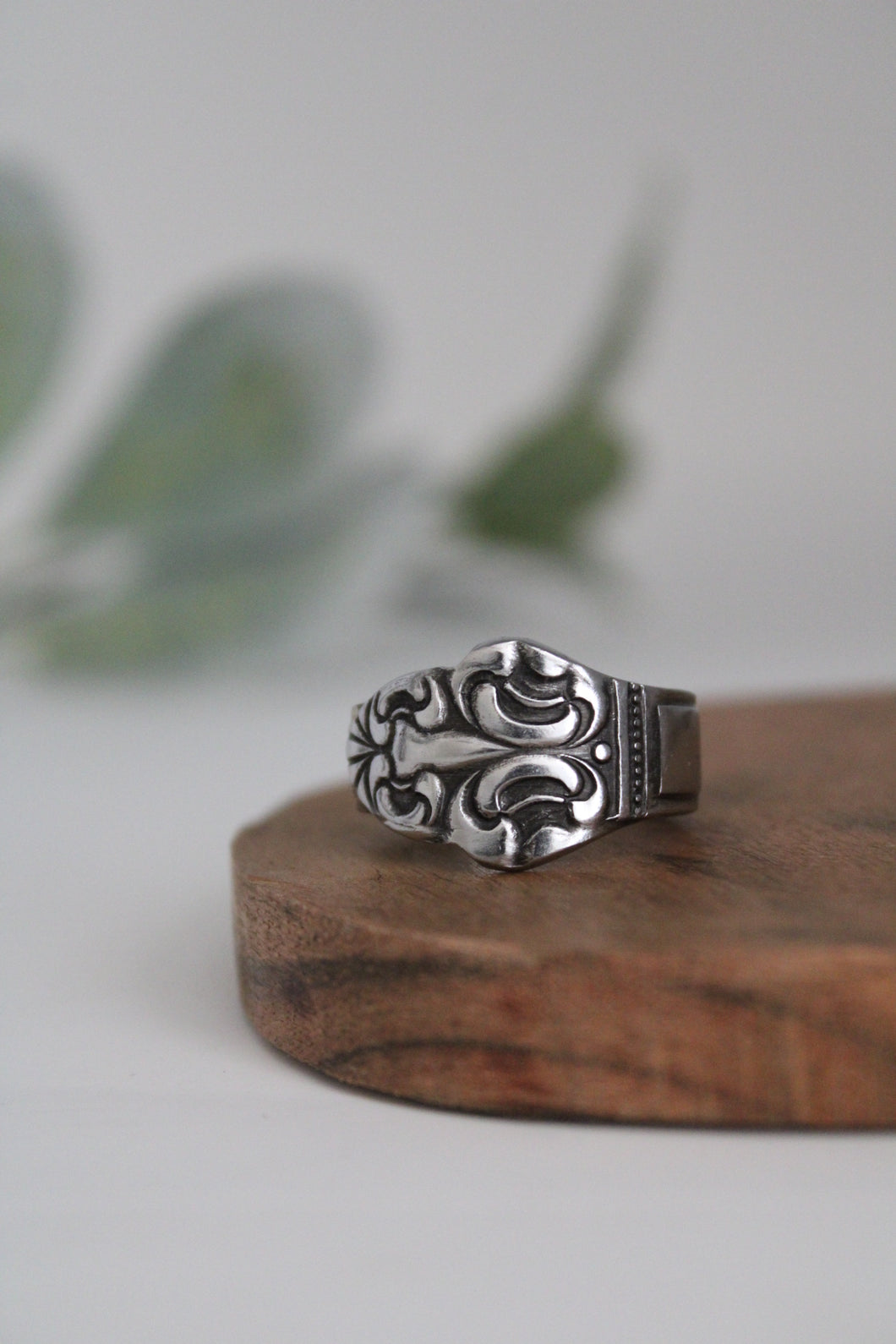 Size 9.5/10 Spoon Ring