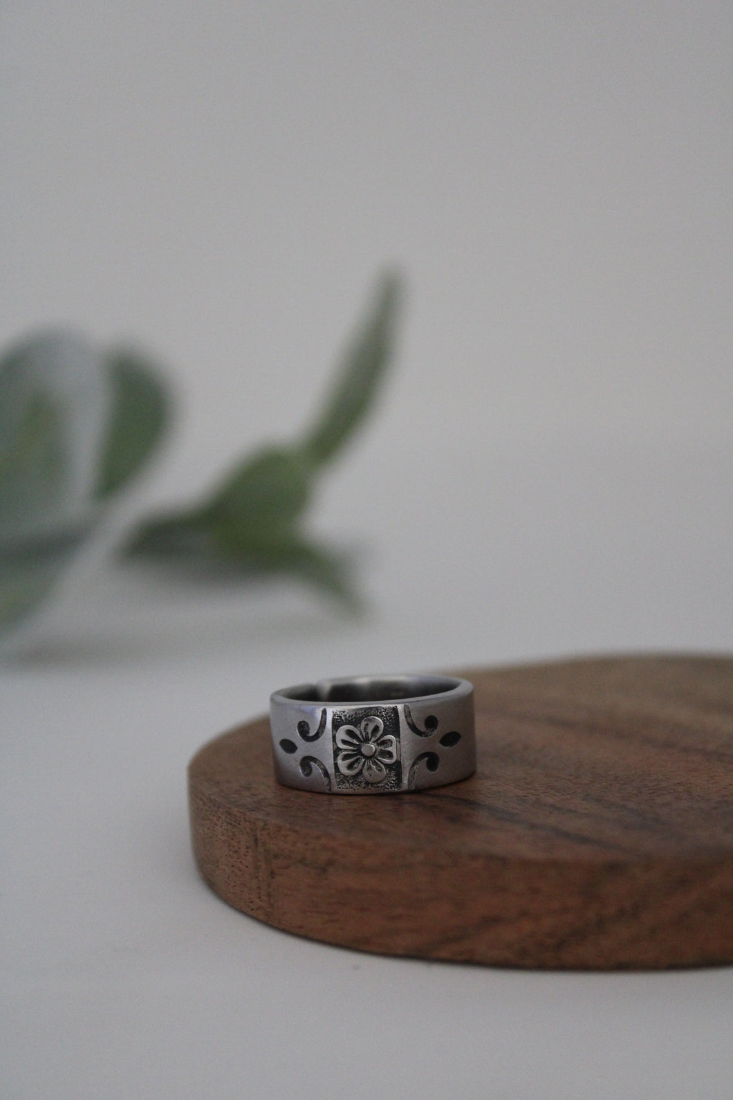 Size 7.5 Spoon Ring