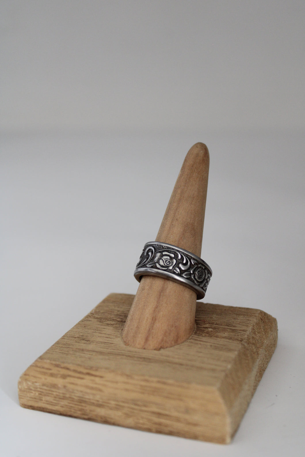 Size 8.5/9 Spoon Ring