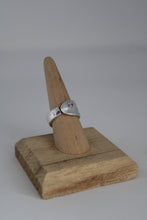 Load image into Gallery viewer, Size 8 Spoon Ring
