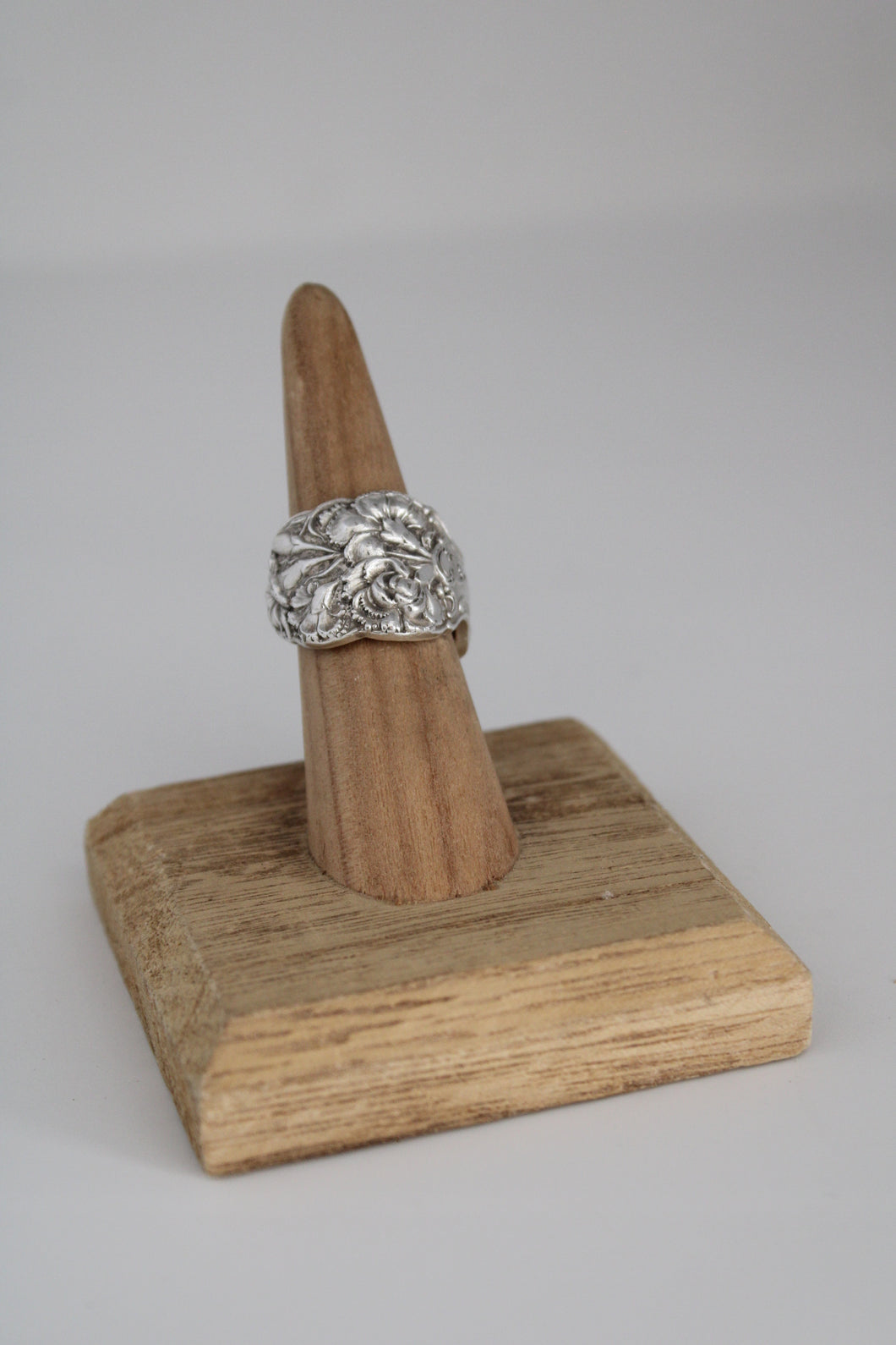 Size 6.5/7 Spoon Ring