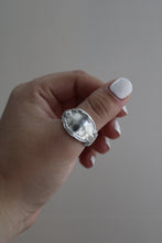 Load image into Gallery viewer, Size 10 Spoon Ring
