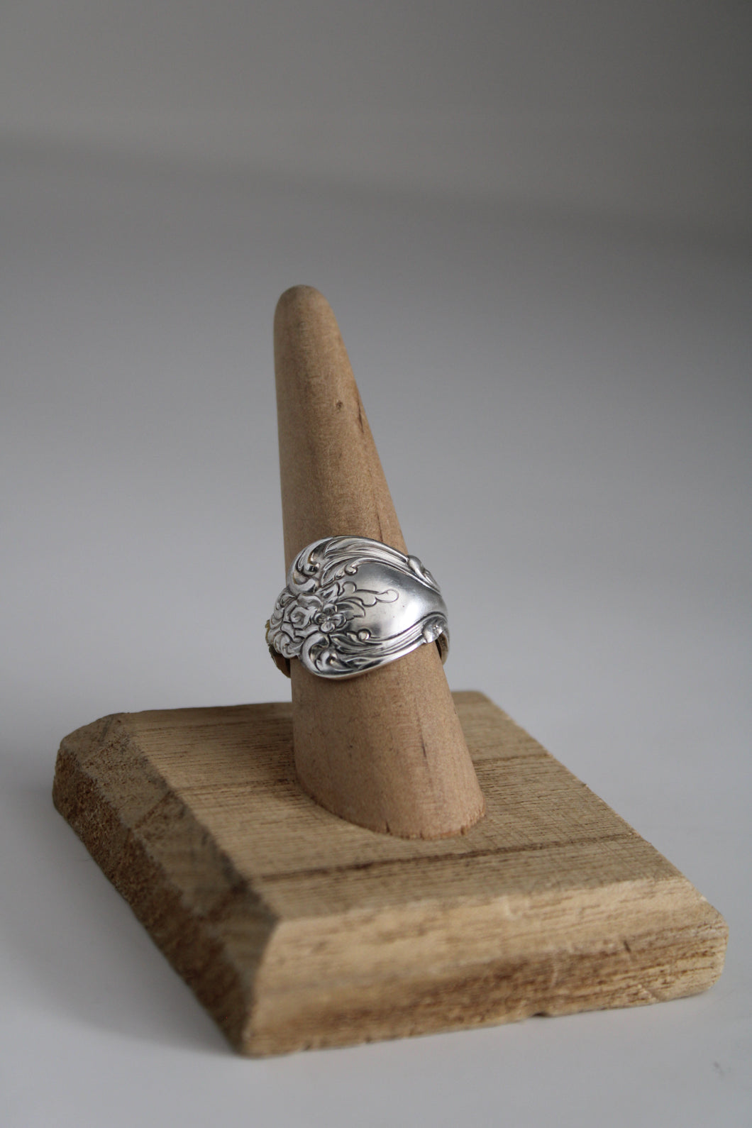 Size 8.5/9 Spoon Ring