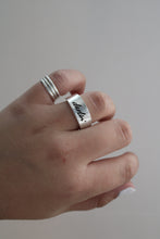 Load image into Gallery viewer, Size 7/7.5 Spoon Ring
