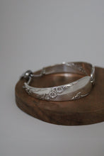 Load image into Gallery viewer, Spoon Bracelet
