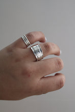 Load image into Gallery viewer, Size 7 Spoon Ring
