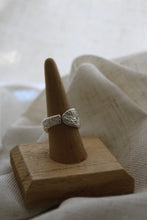 Load image into Gallery viewer, Narcissus Spoon Ring
