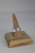 Load image into Gallery viewer, Size 10.5 Spoon Ring

