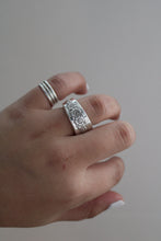 Load image into Gallery viewer, Size 7 Spoon Ring
