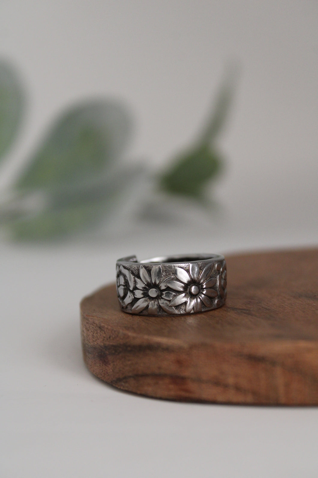 Size 6.5/7 Spoon Ring