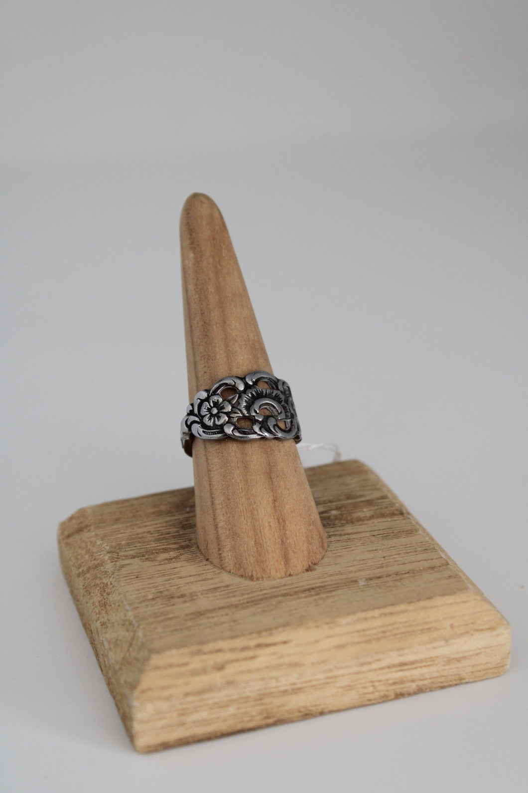 Size 8 Spoon Ring