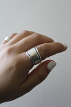 Load image into Gallery viewer, Size 7 Spoon Ring
