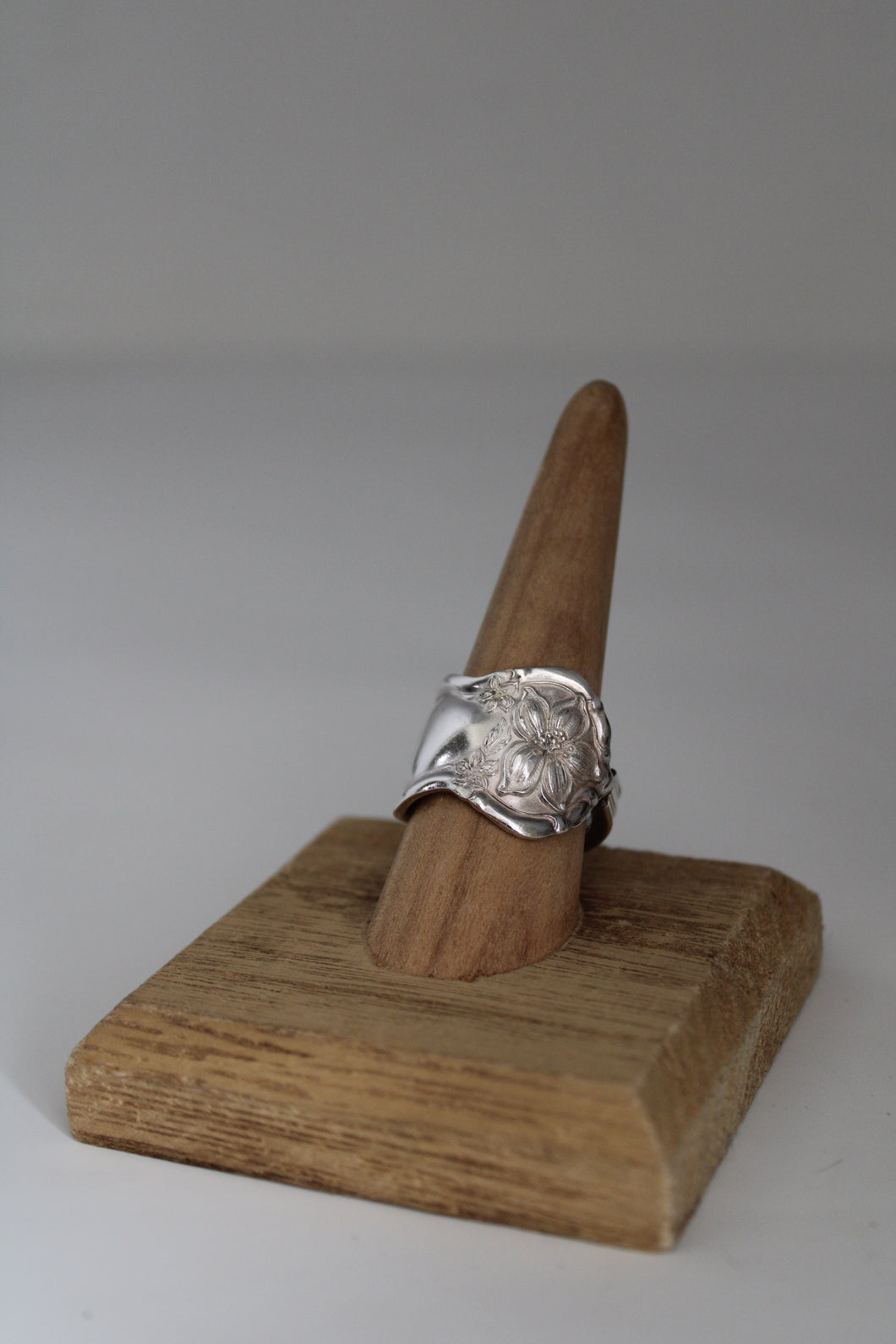 Size 9.5 Spoon Ring