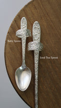 Load image into Gallery viewer, Narcissus Spoon Ring
