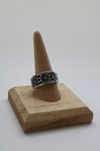 Load image into Gallery viewer, Spoon Ring | Sunflower
