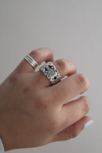 Load image into Gallery viewer, Size 7 Spoon Ring
