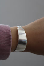 Load image into Gallery viewer, Butter Knife Cuff Bracelet
