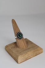 Load image into Gallery viewer, Size 7.25 Malachite Ring
