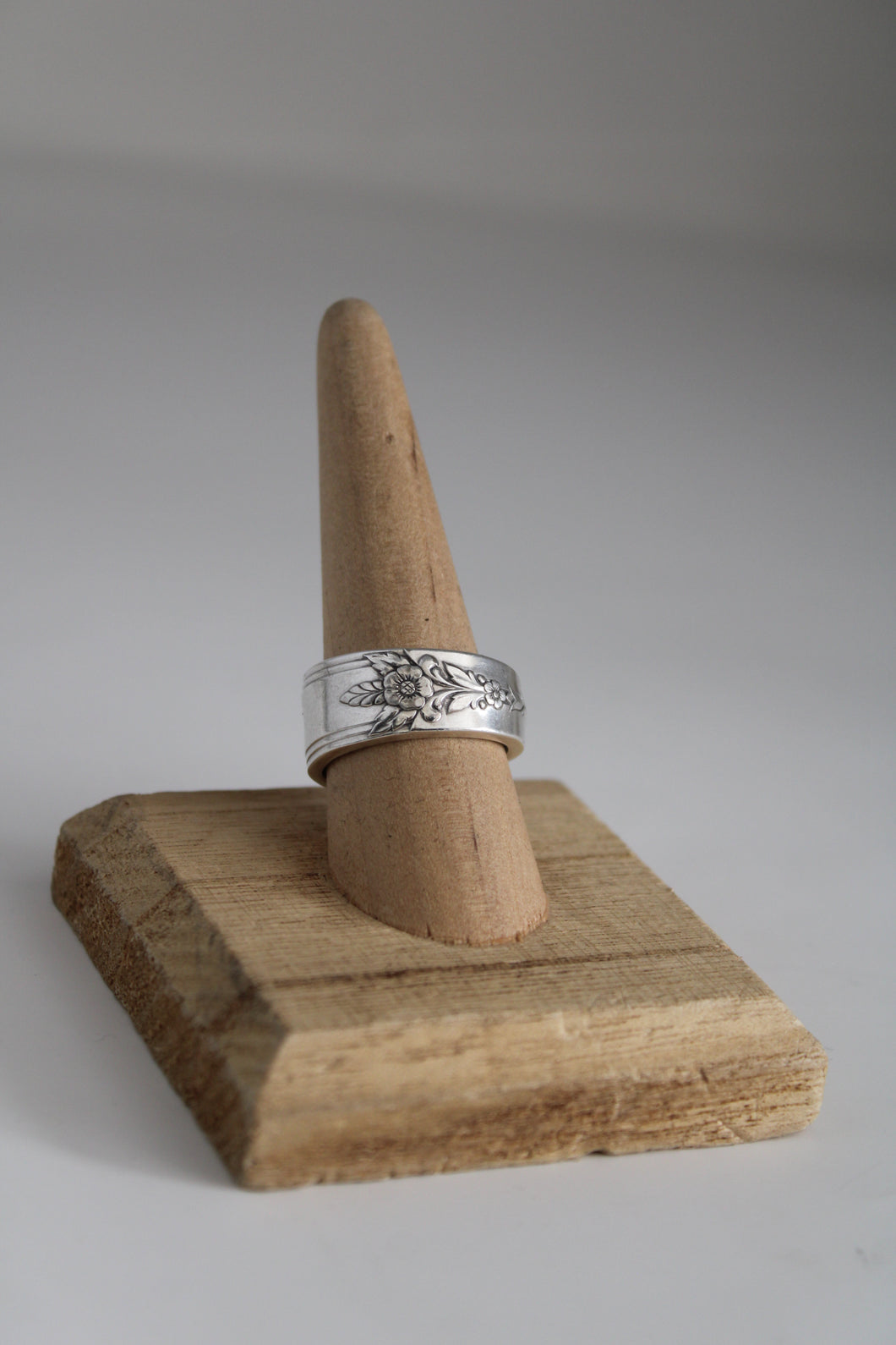 Size 9.5 Spoon Ring